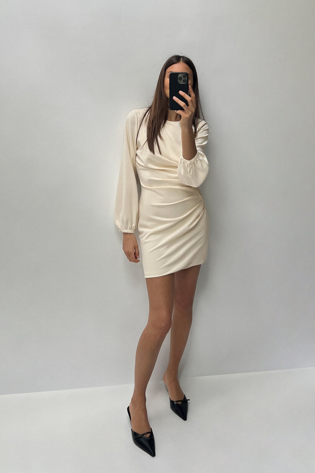 Mini dress with side gathering