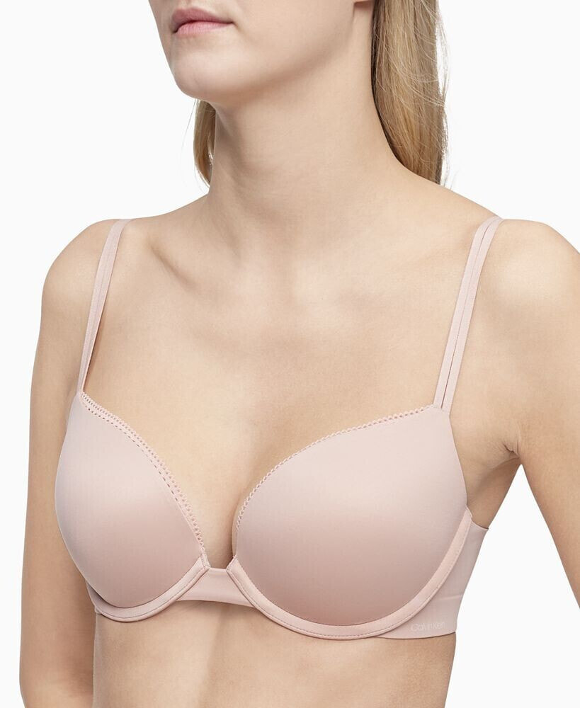 Calvin Klein Women's Liquid Touch Lightly Lined Plunge Bra