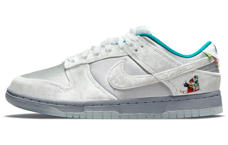 Nike Dunk Low 