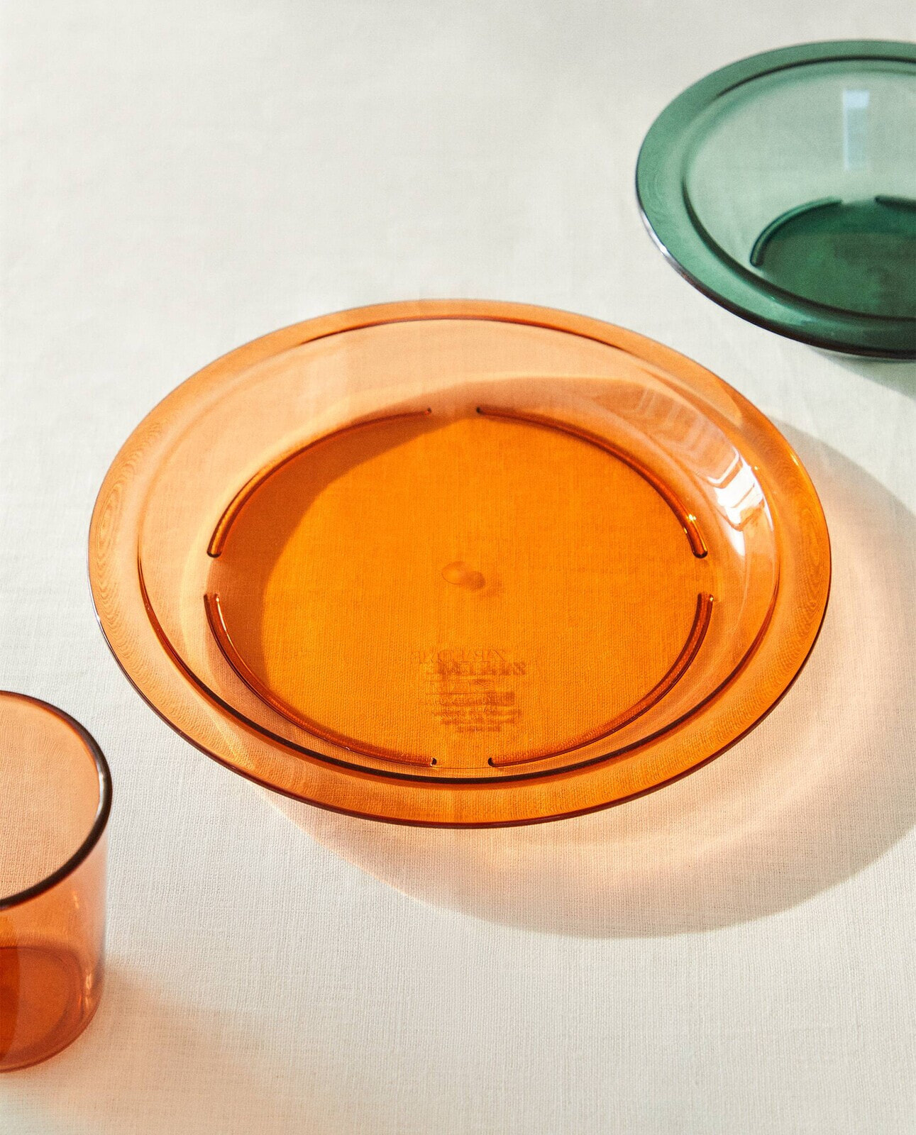 Children’s transparent dinner plate