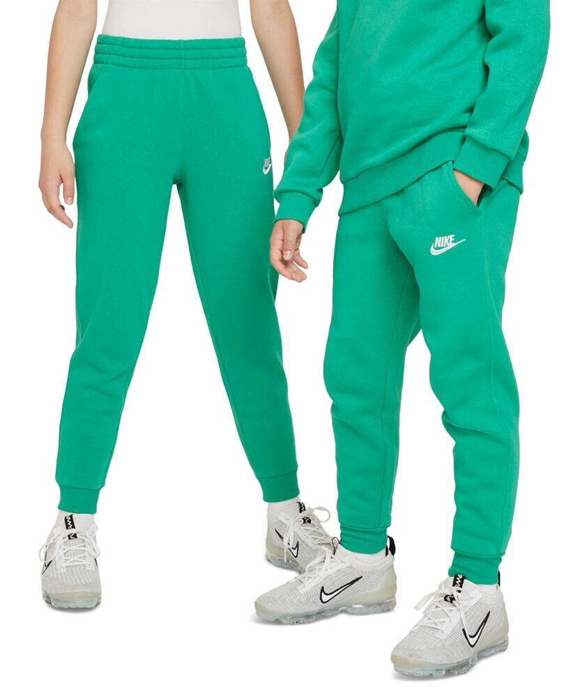 Nike big Kids Club Fleece Jogger Pants