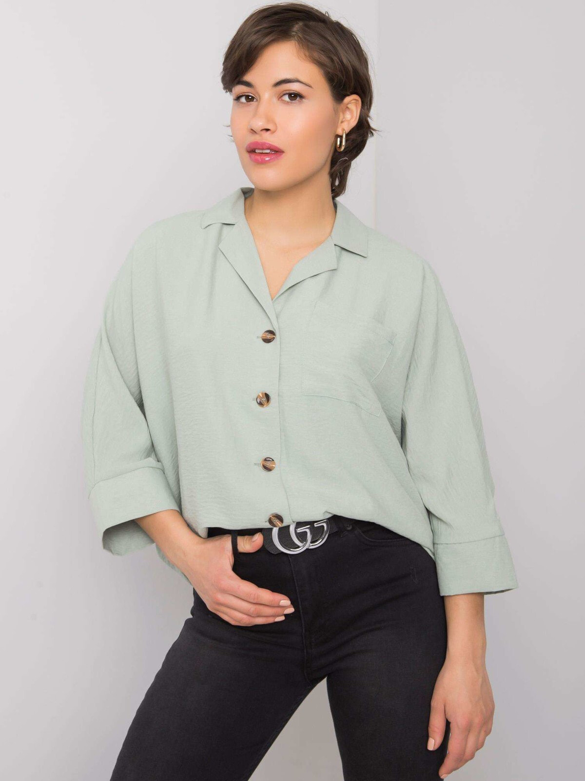 Женская рубашка свободного кроя с объемным рукавом 3/4 мятная Factory Price