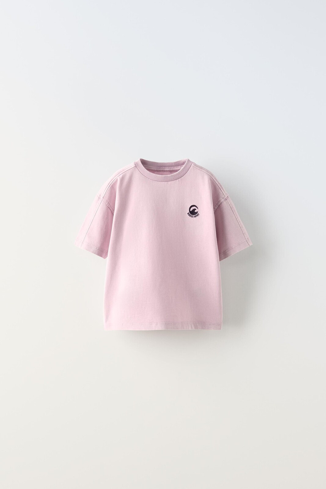 Plain t-shirt with embroidered detail