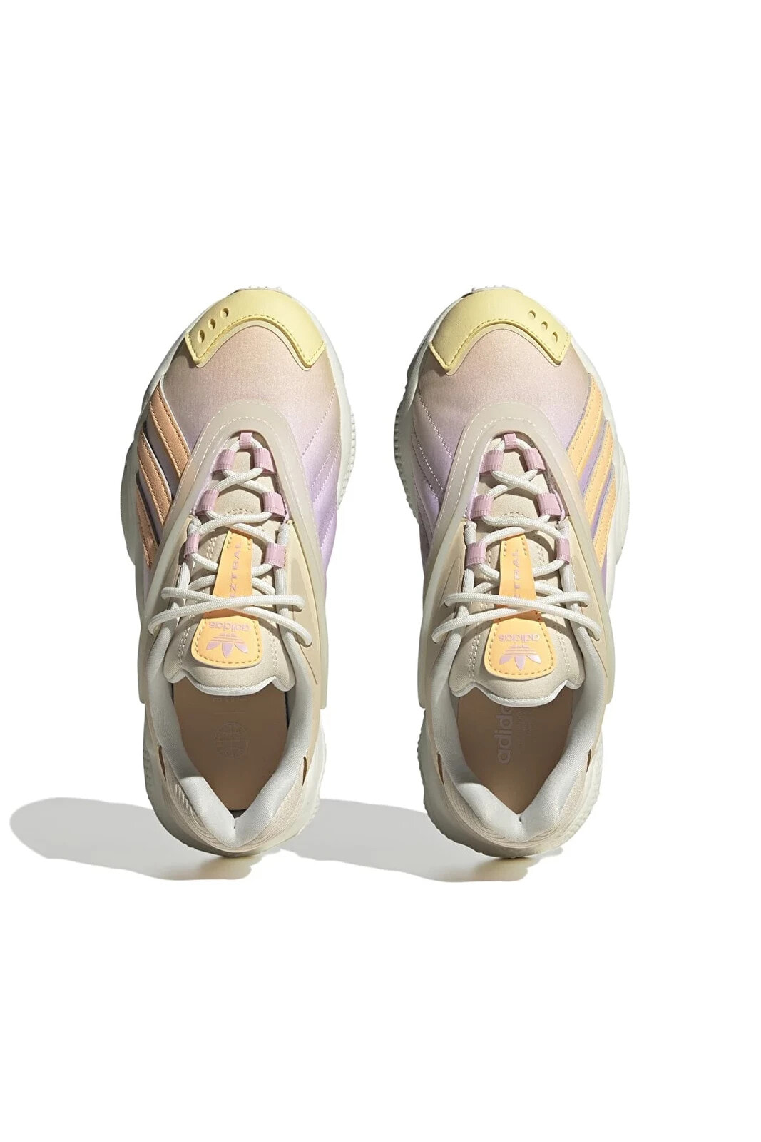 Adidas Originals Sneakers 'oztral' in Cream.