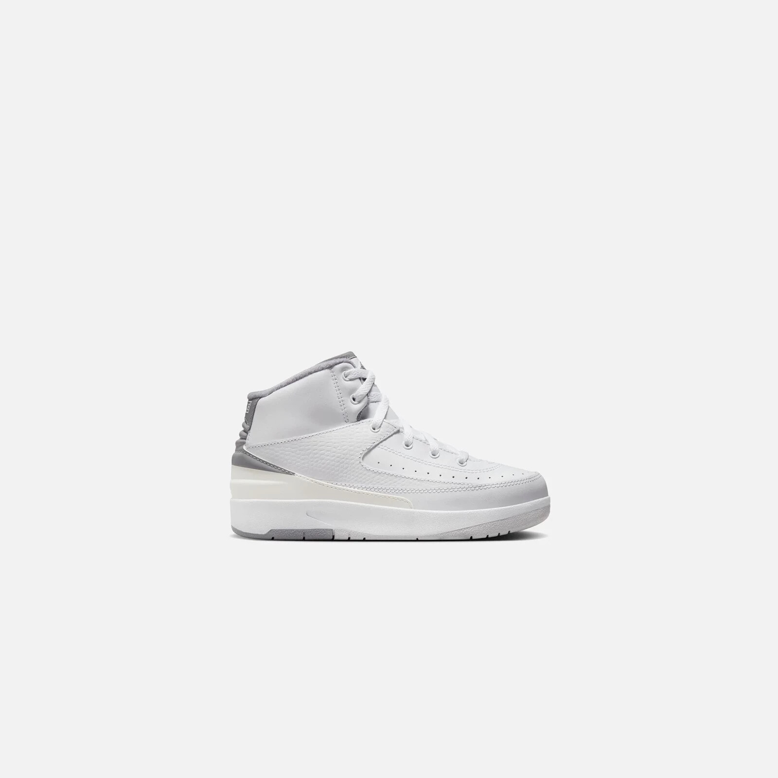 Jordan PS Air Jordan 2 Retro - White / Cement Grey / Sail / Black