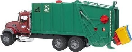 Мусоровоз Bruder Mack ,зелёный фургон, красная кабина,02-812  ,1:16, 69.7 см