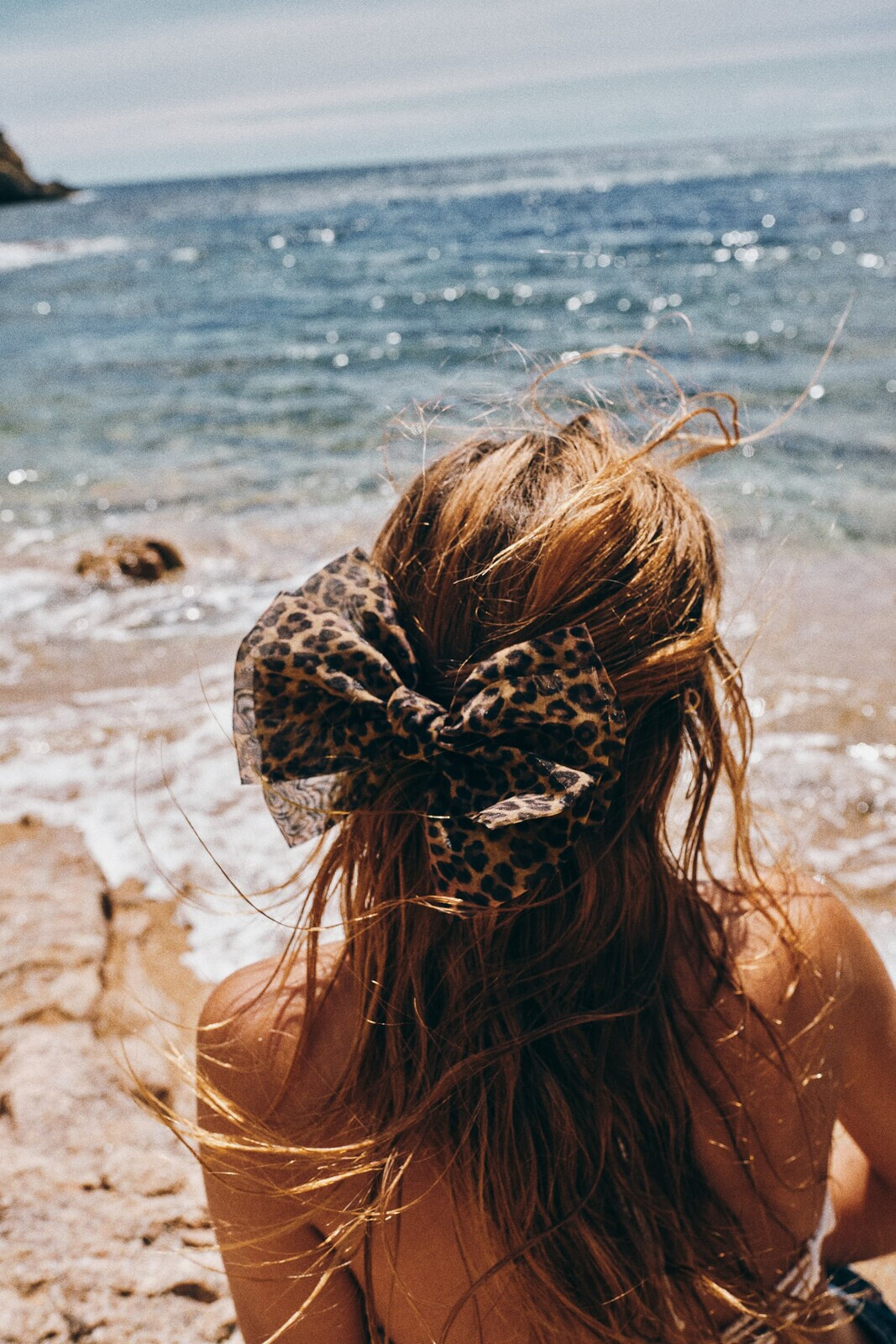 Animal print bow hair clip