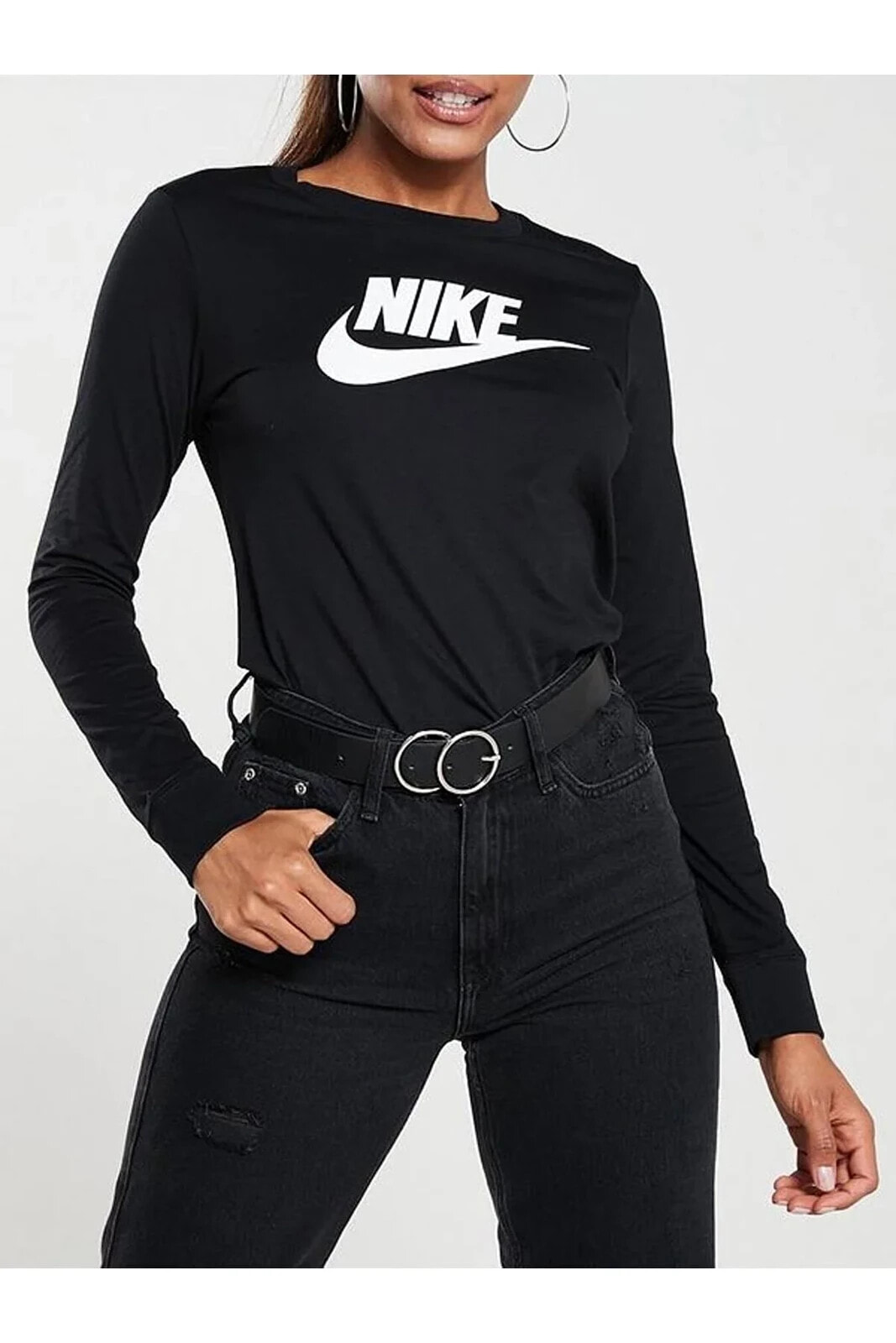 Sportswear Clup Swoosh Uzun Kollu Standart Kesim Siyah Kadın Spor Tişört