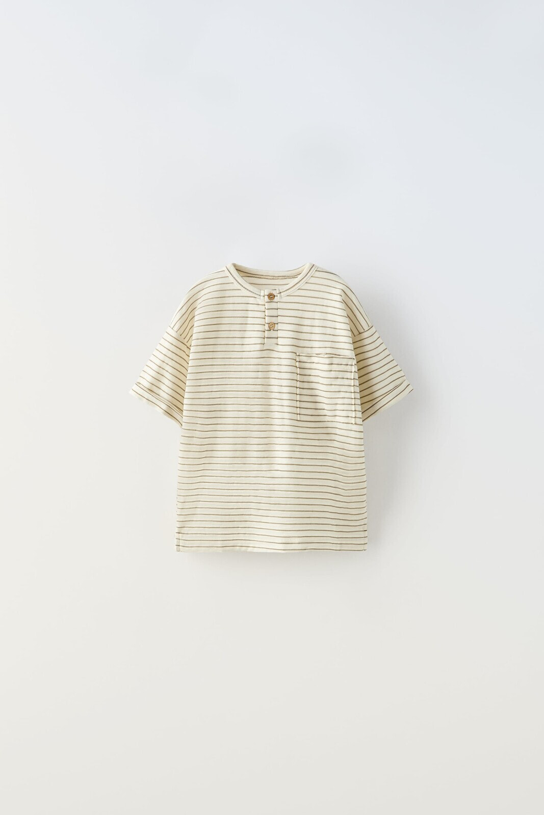 Striped t-shirt with pocket