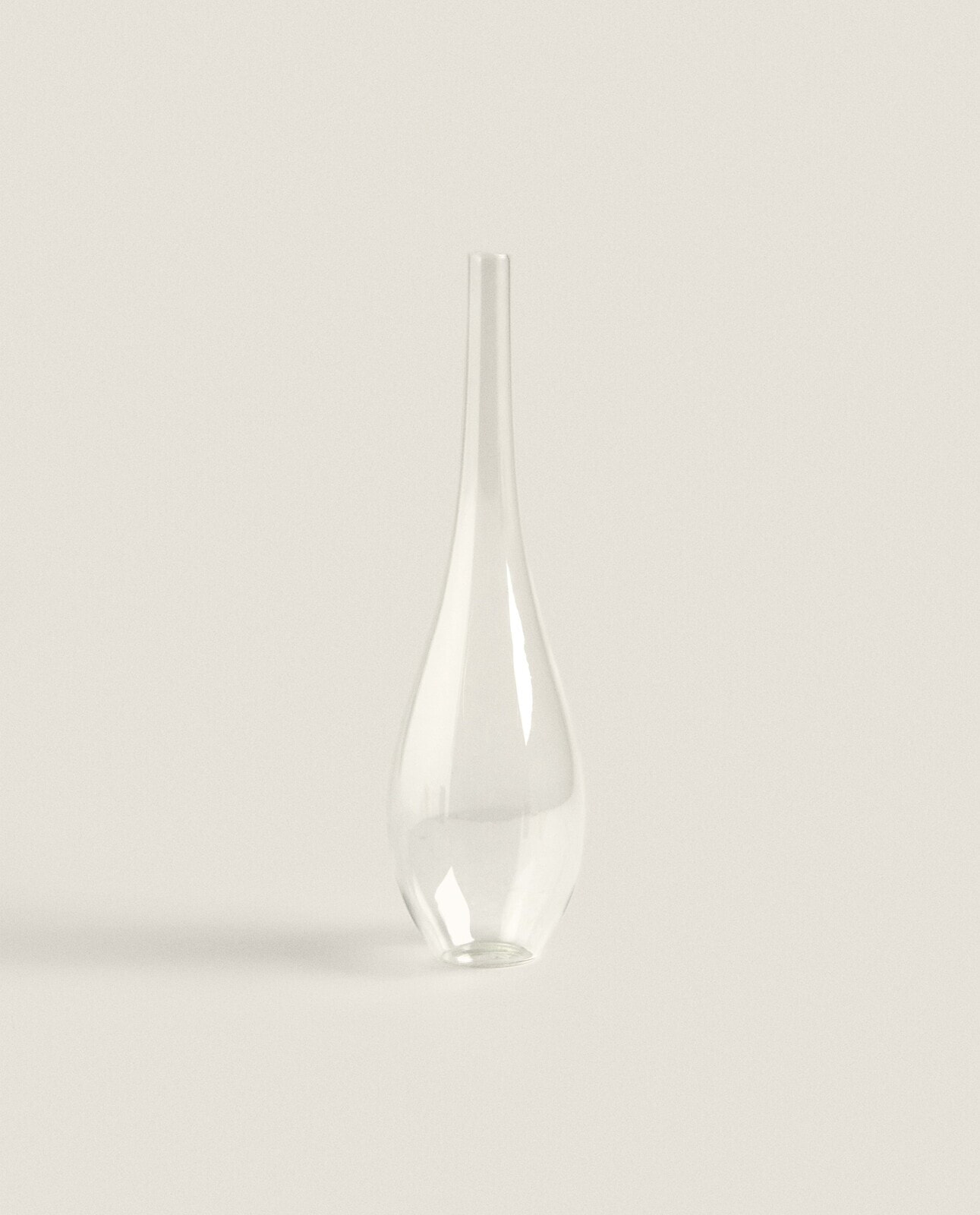 Transparent glass vase.