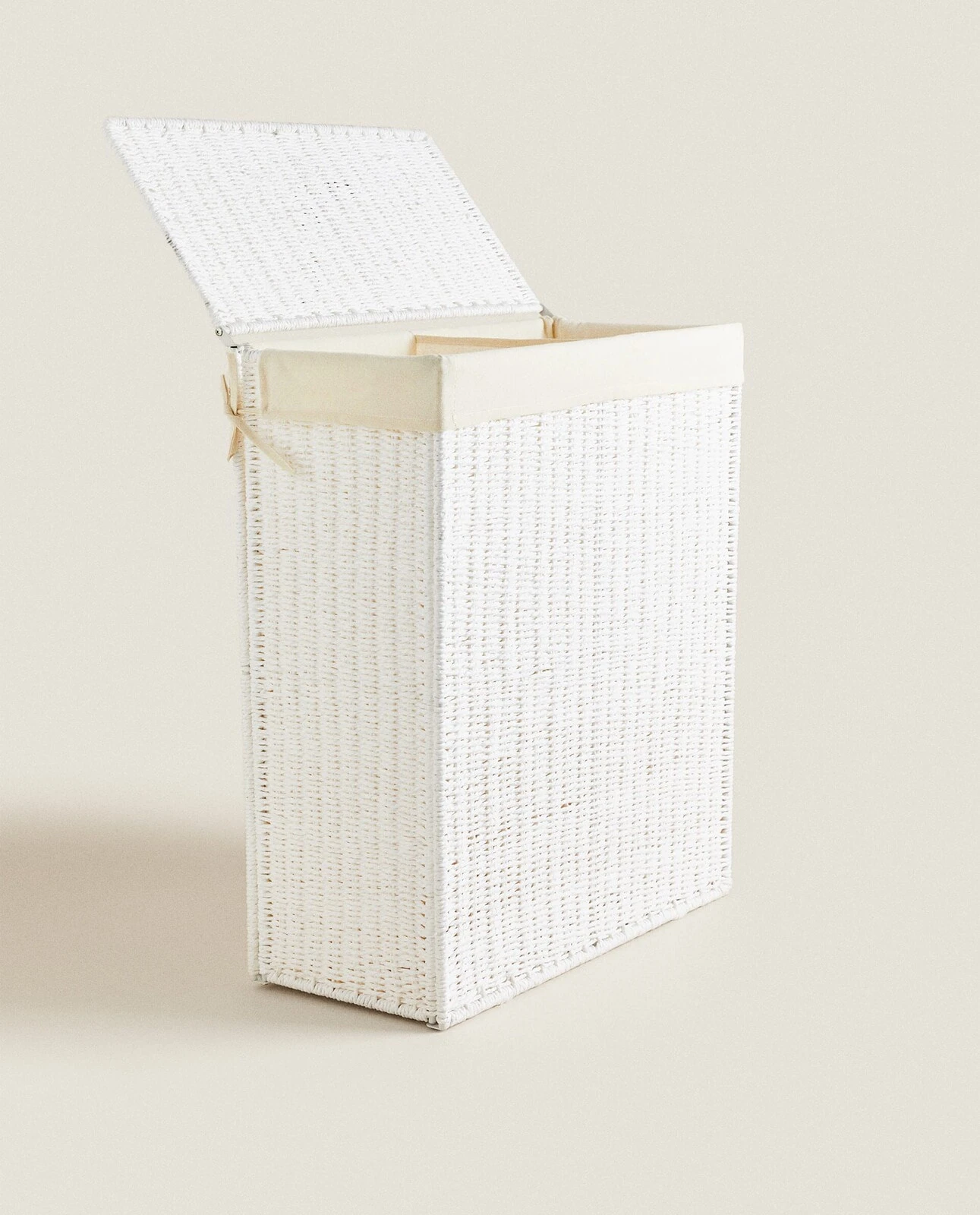 Laundry basket with two compartments