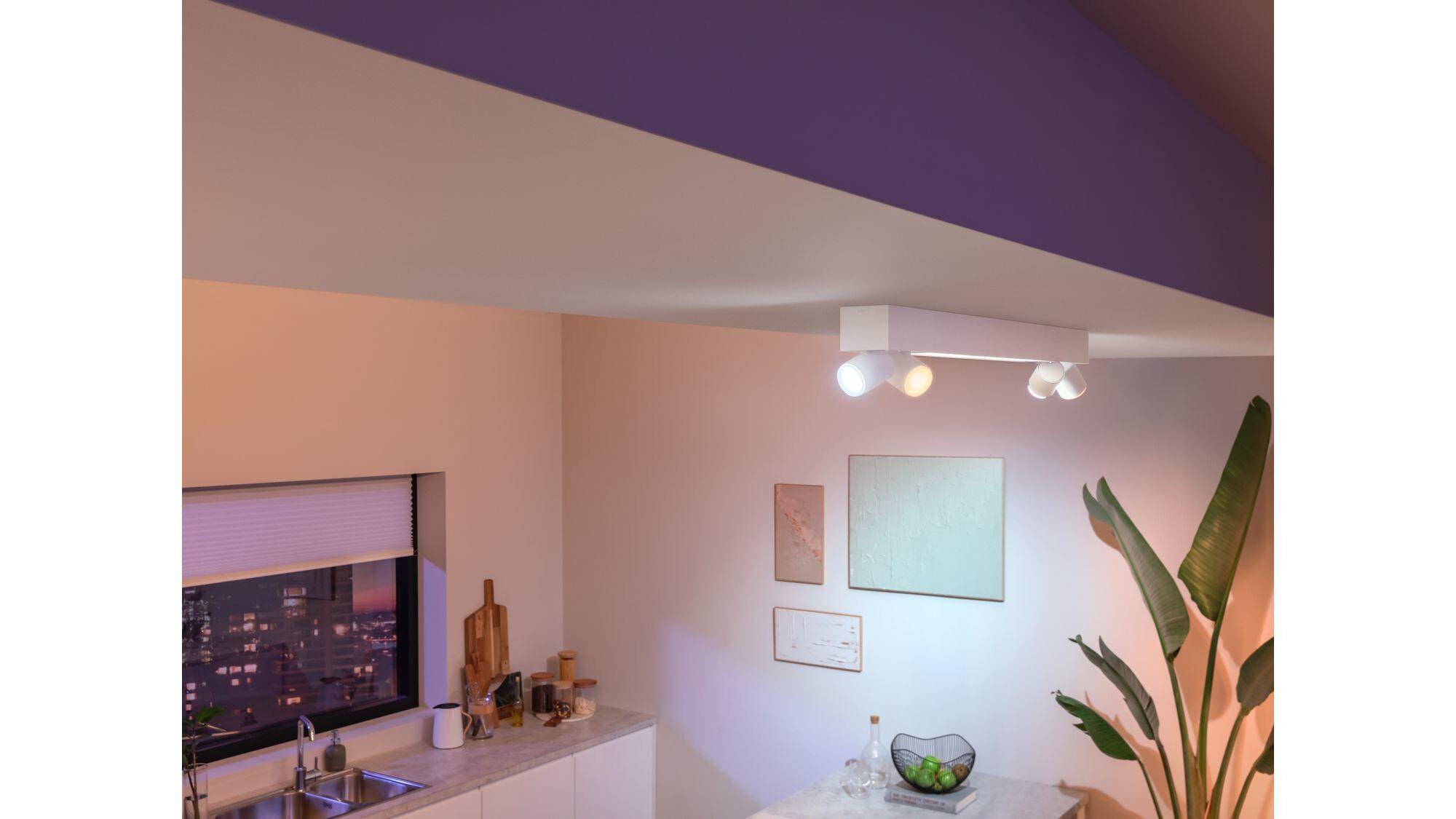 Philips Hue White and colour ambience 5060731P7 Умное точечное освещение Белый Bluetooth/Zigbee 50607/31/P7