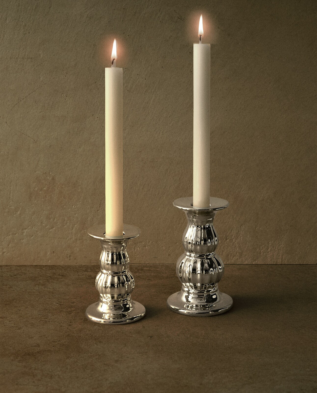 Metallic porcelain christmas candleholder