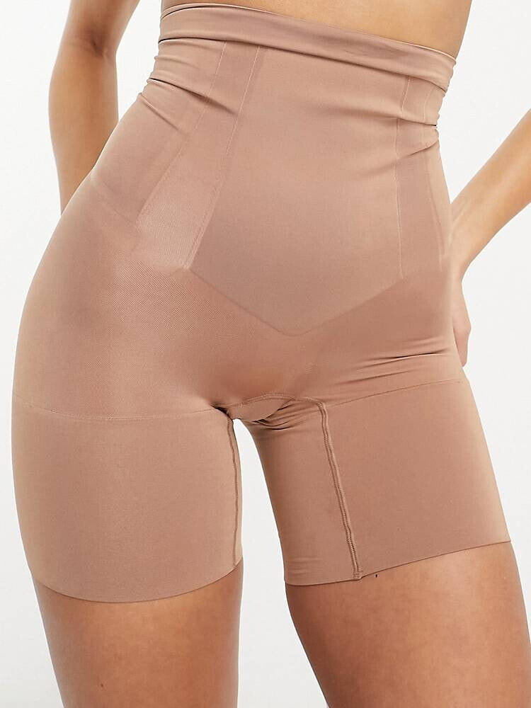 Spanx Oncore high-waisted mid-thigh super firm shaping short in