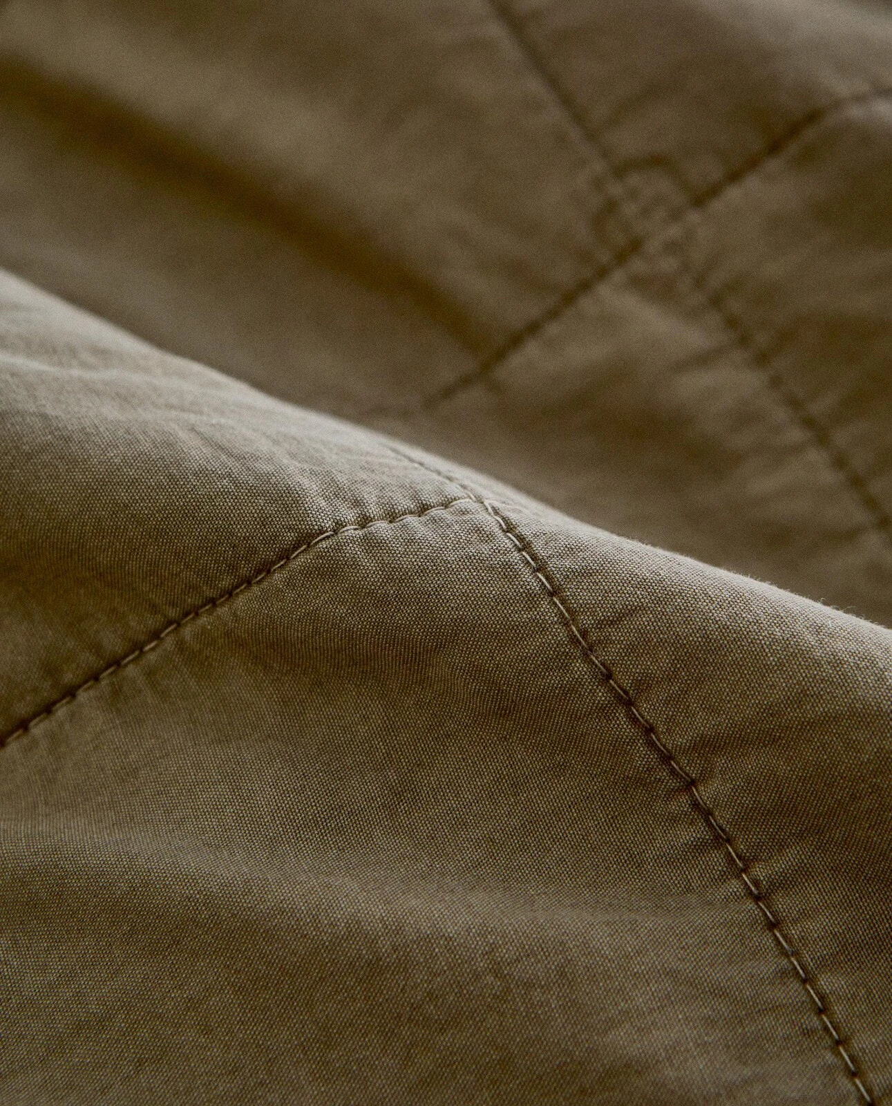 Checked cotton percale quilt