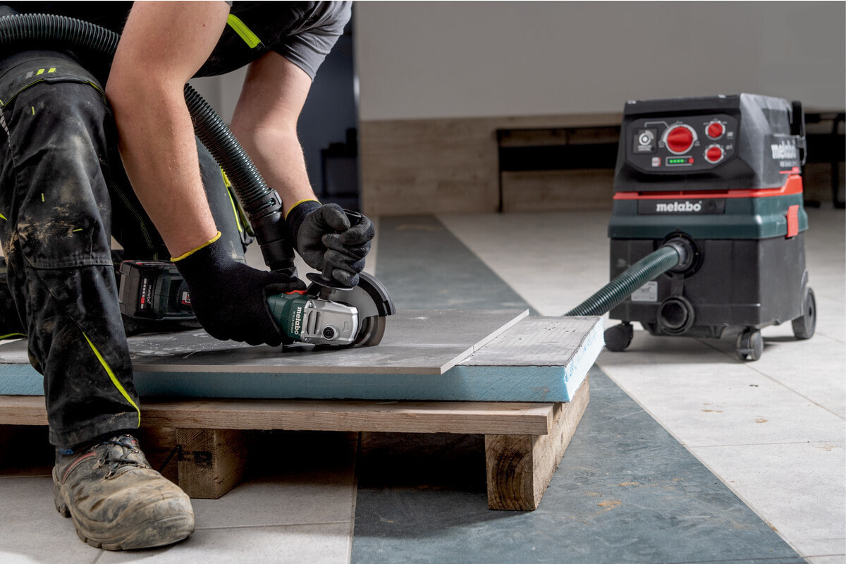 Аккумуляторная угловая шлифовальная машина Metabo W 18 L 9-125 угловые  шлифмашинки (болгарки) купить недорого от 97419 руб. в интернет-магазине  электроинструментов Электро Дела