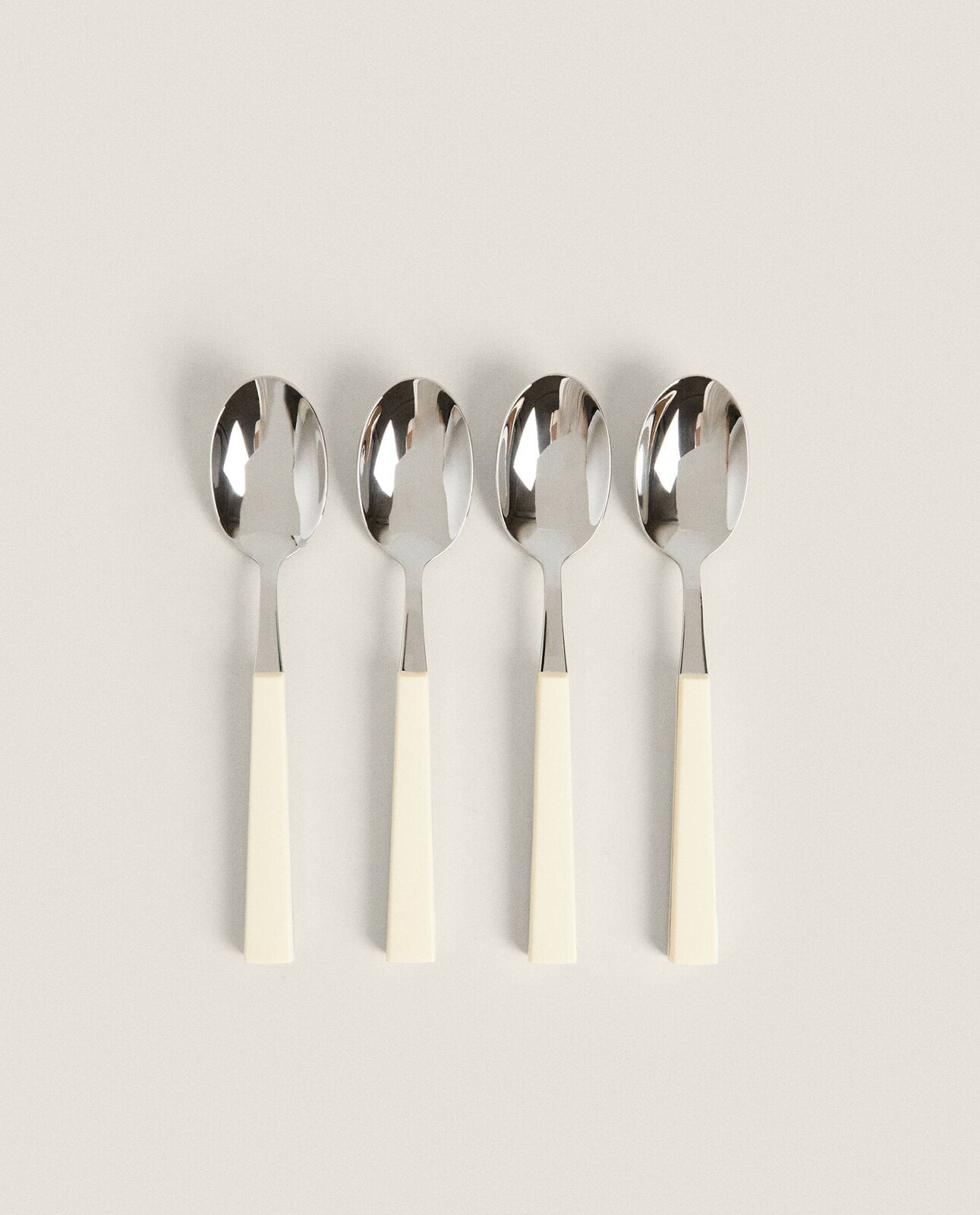 Set of dessert spoons with rectangular handle