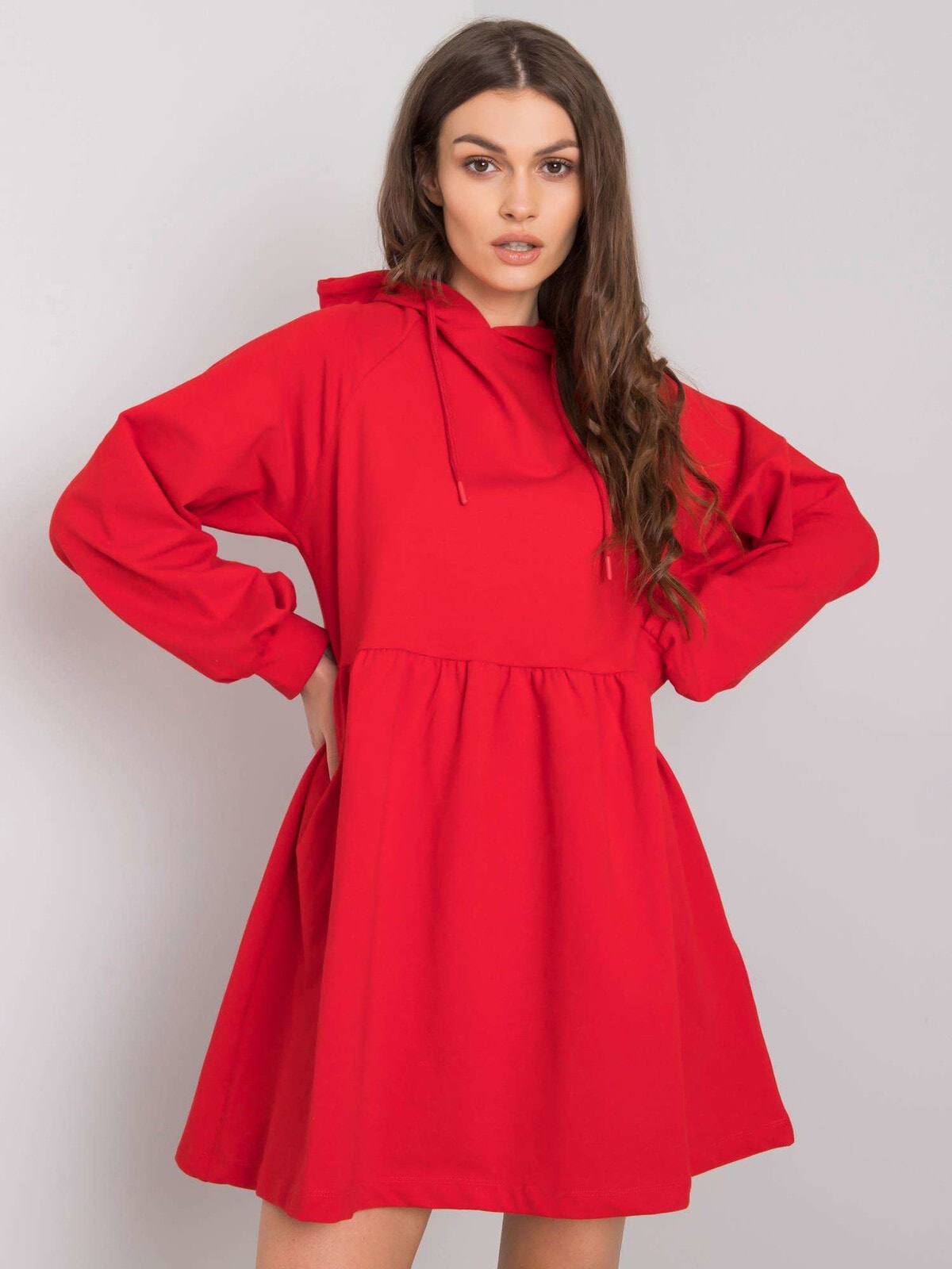 Женское платье ярко красное свободного кроя оверсайз Factory Price