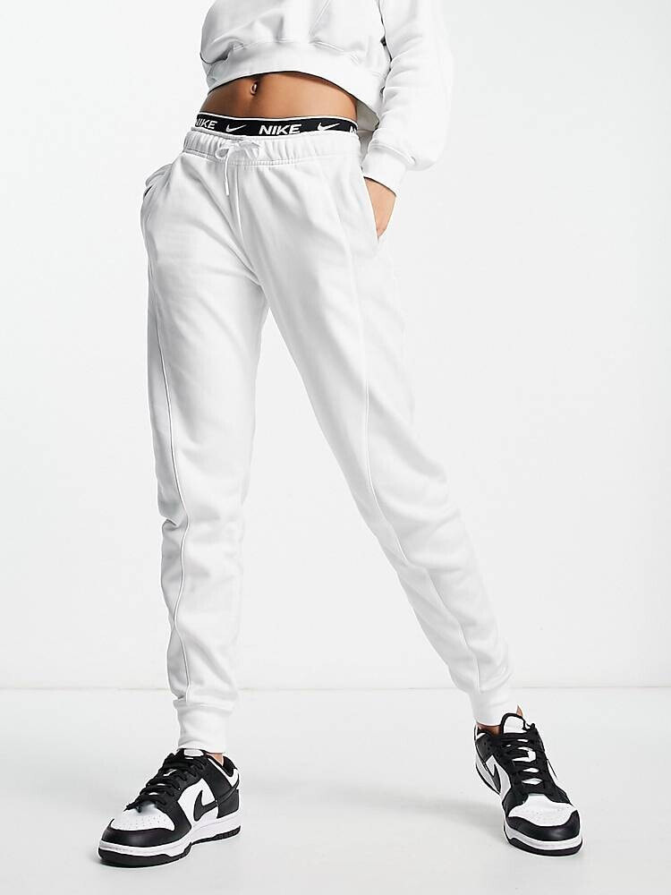 Nike – Air – Jogginghose aus weißem Fleece