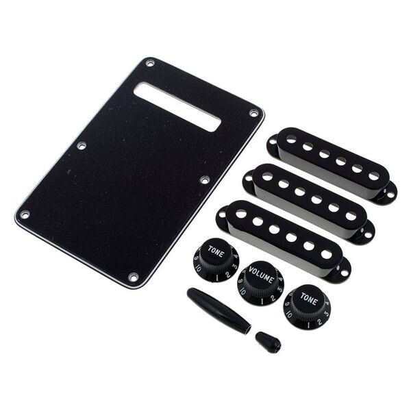 Fender Strat Accessory Kit Black