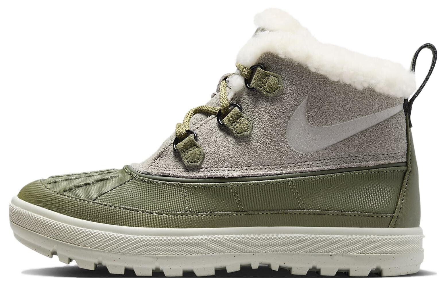 Nike woodside boots womens on sale