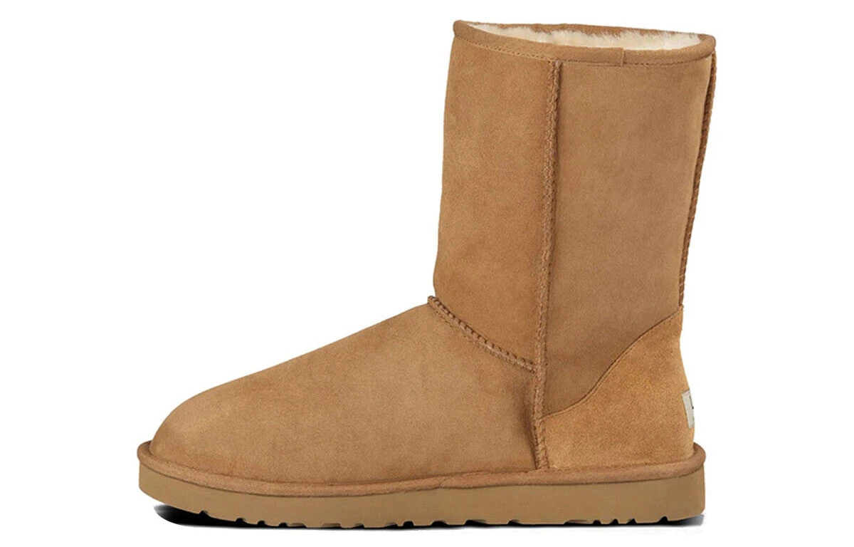 Ugg classic boot. Ugg classic boot