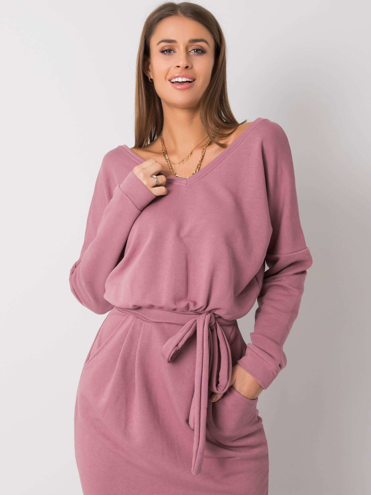 Женское трикотажное платье с длинным рукавом с поясом на талии пыльно розового цвета Factory Price