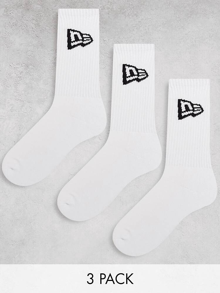 New Era – 3er-Pack Socken in Weiß mit Flaggen-Logo