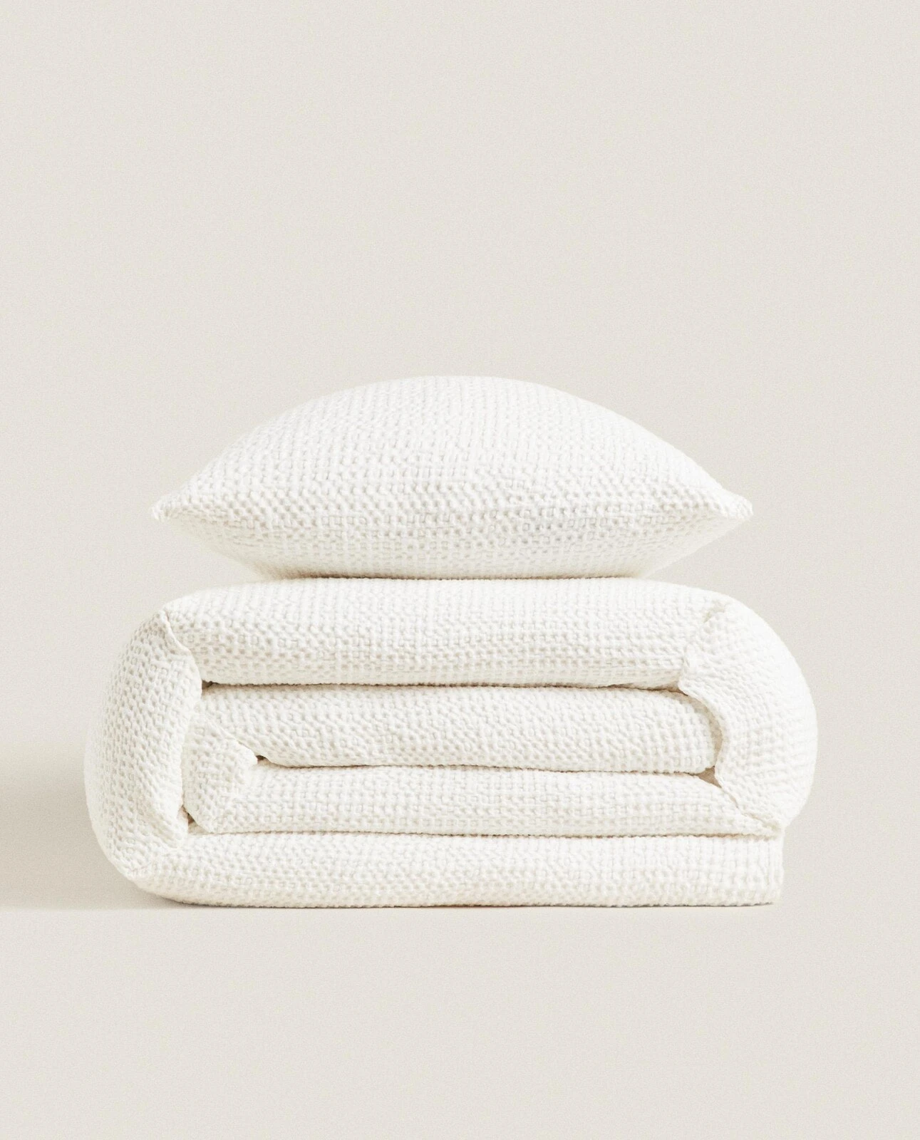 Mini waffle-knit cotton bedspread