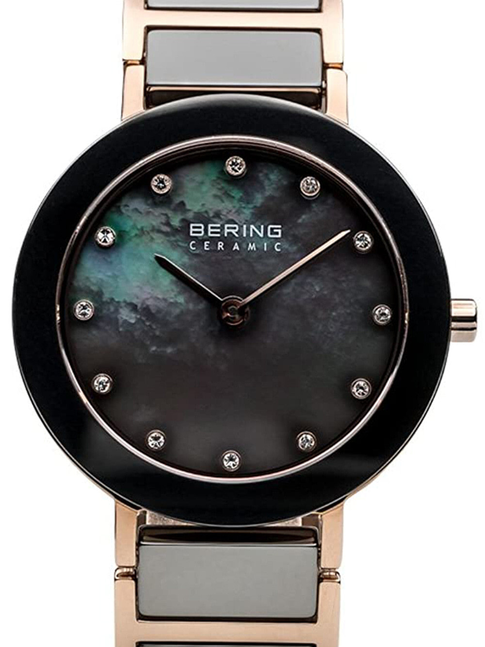 Женские наручные кварцевые часы Bering  кристаллы Swarovski в сочетании с бархатистыми переливами циферблата придадут вашему вечернему образу еще больше нежности и стиля. Ceramic. Керамический безель. Браслет с раскладывающейся застежкой.