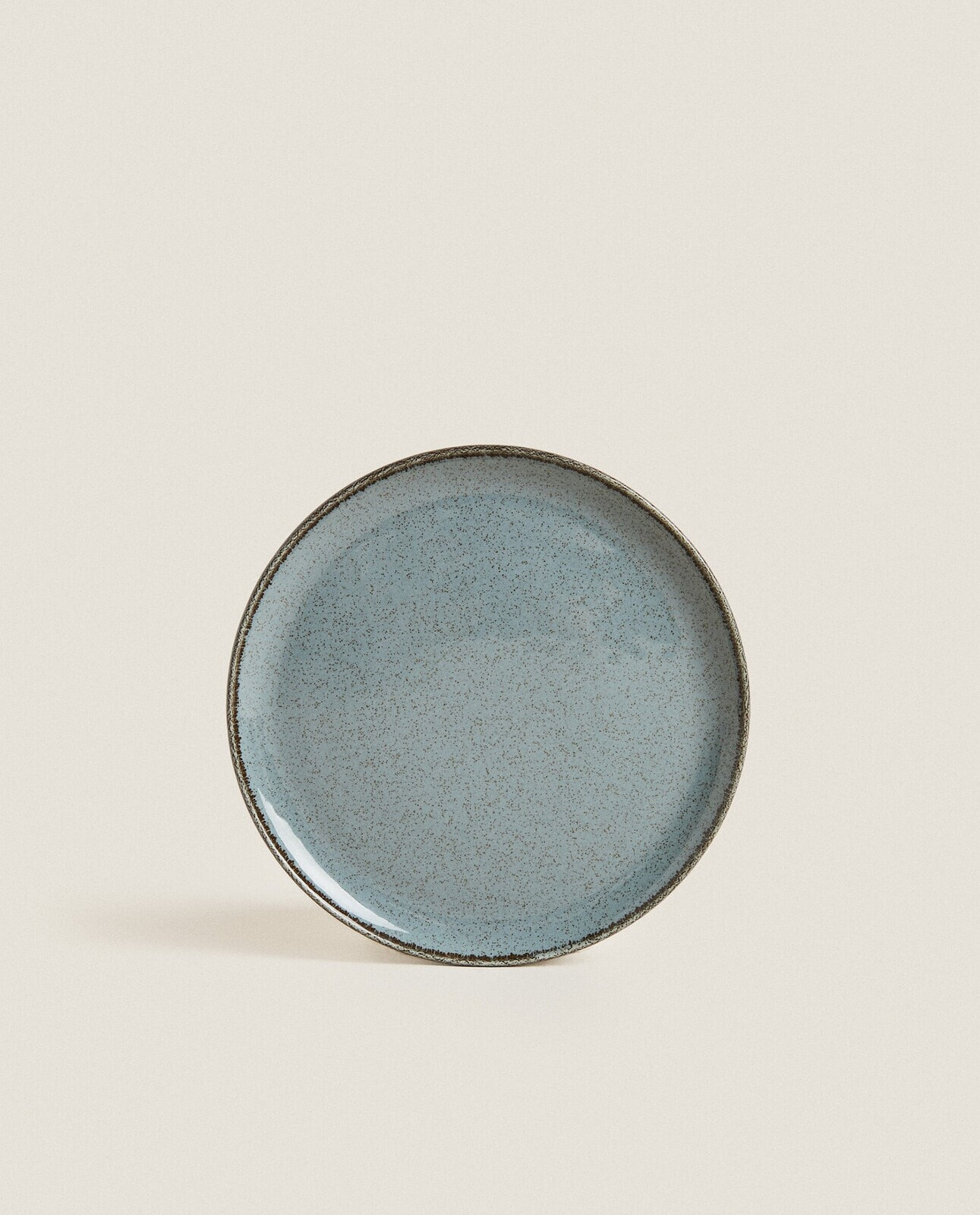 Porcelain side plate with antique finish rim