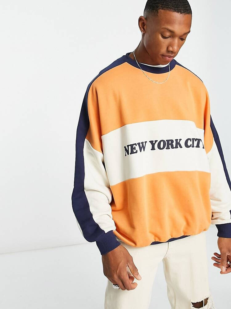 ASOS DESIGN – Super-Oversize-Sweatshirt in Beige mit Blockfarben-Design