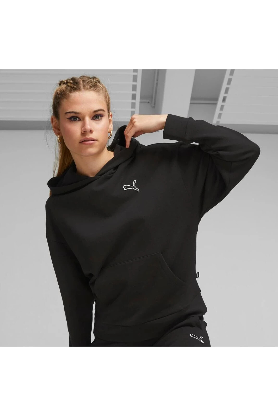 Better Essentials Kadın Siyah Sweatshirt