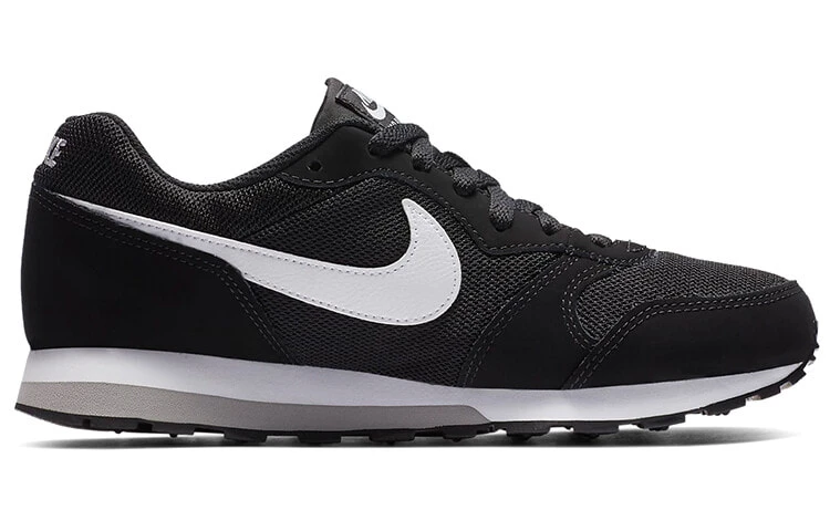 Nike MD Runner 2 Black White GS