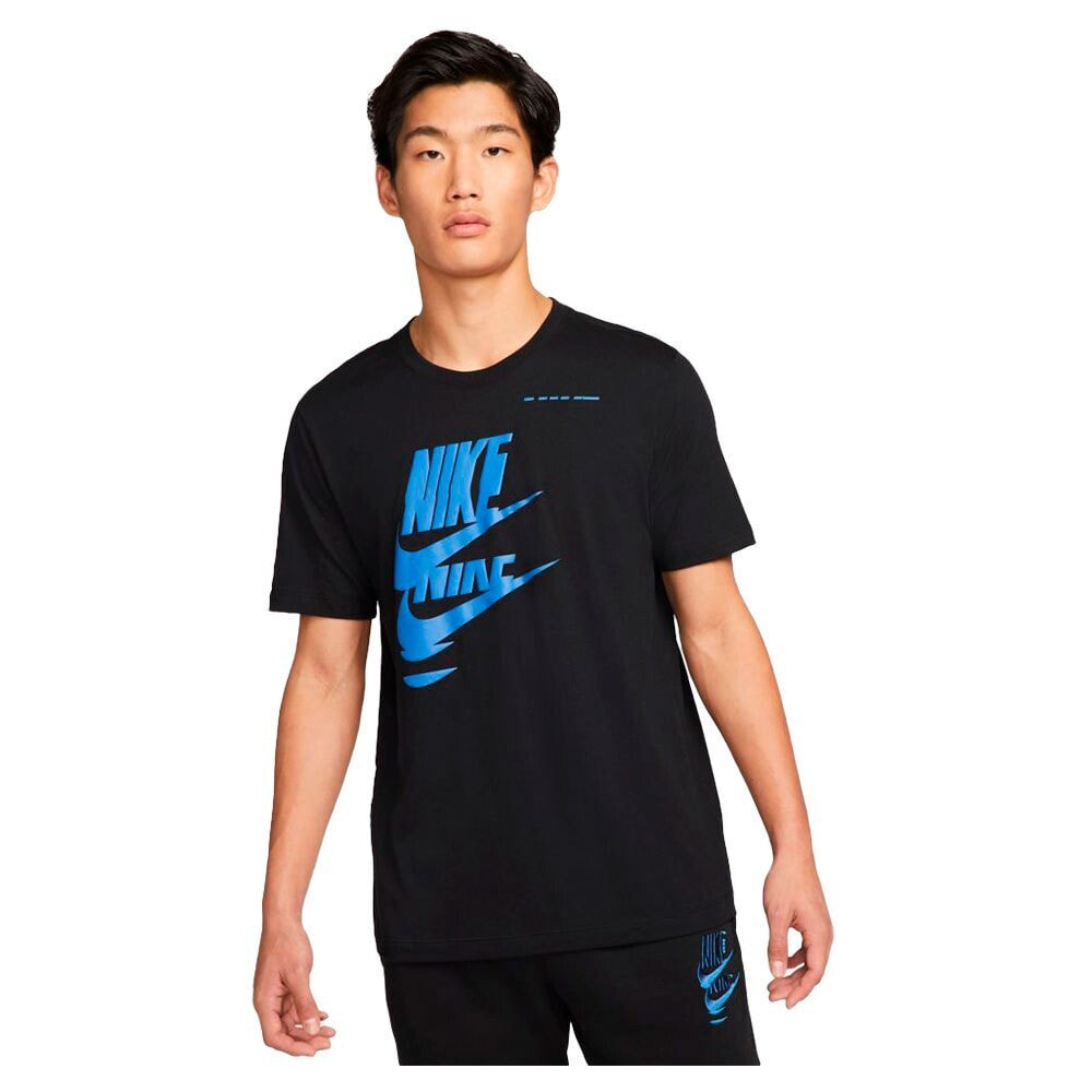NIKE Sportswear Sport Essentials+ Short Sleeve T-Shirt