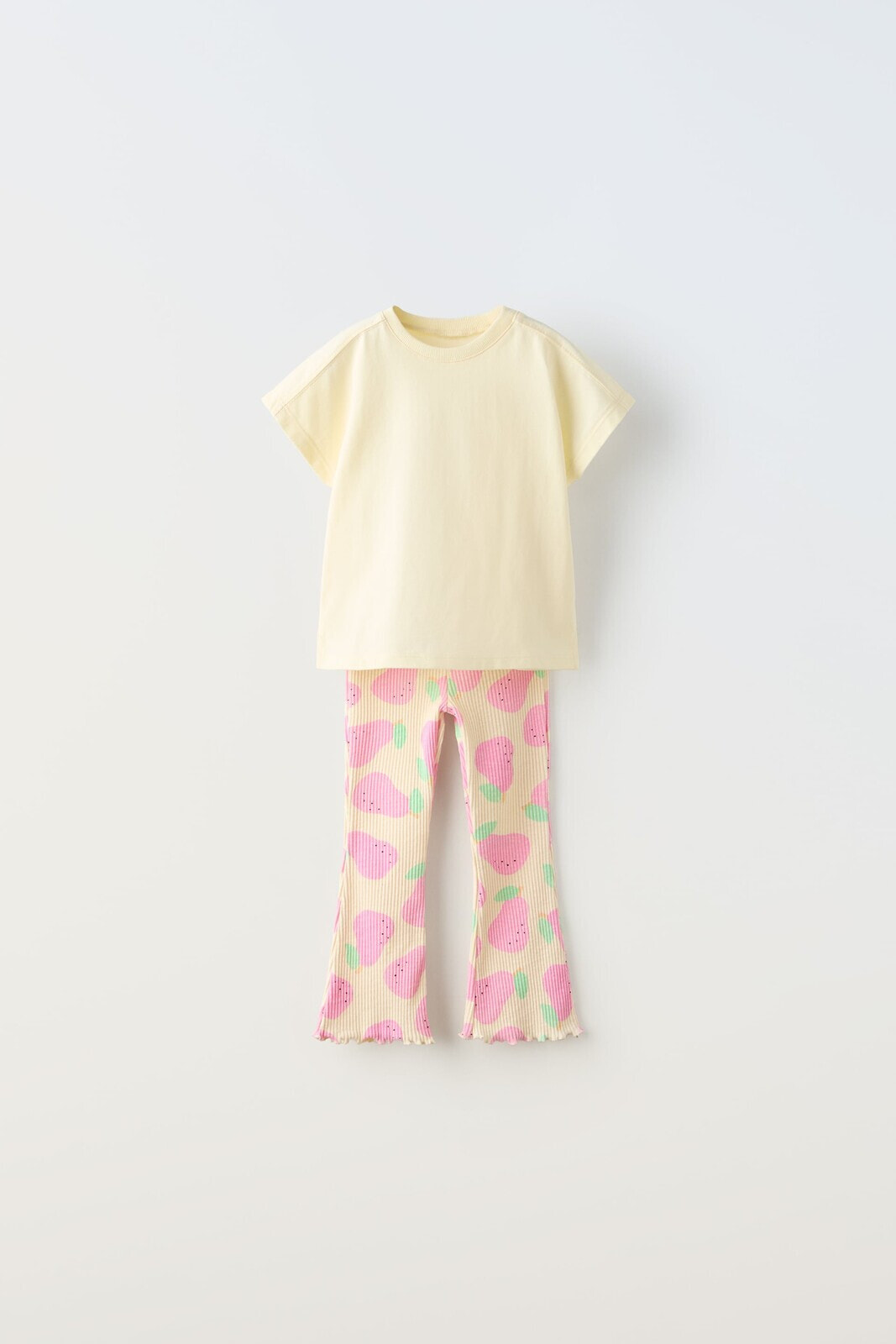 Printed t-shirt and flare trousers co-ord