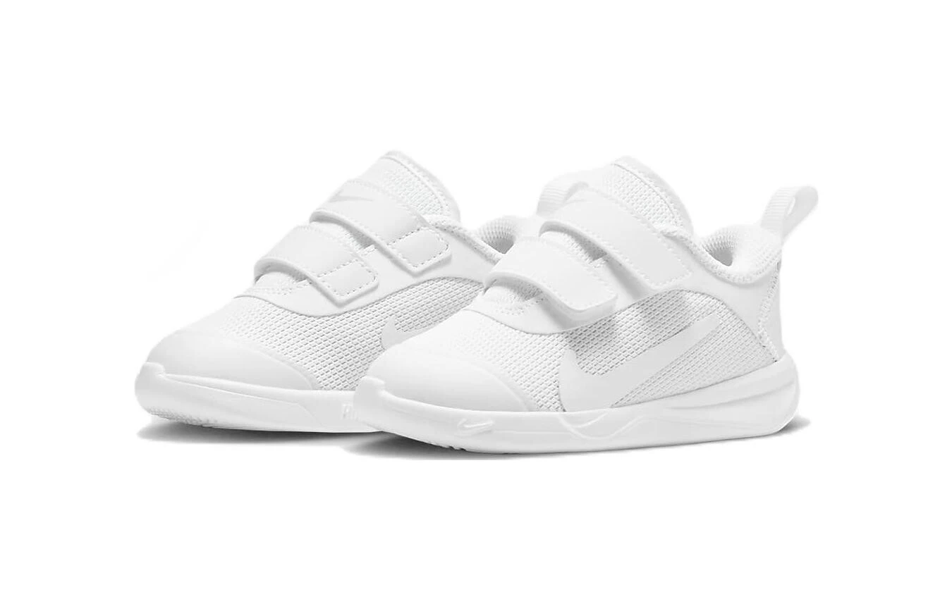 Nike Omni Multi-Court TD 'White Pure Platinum'