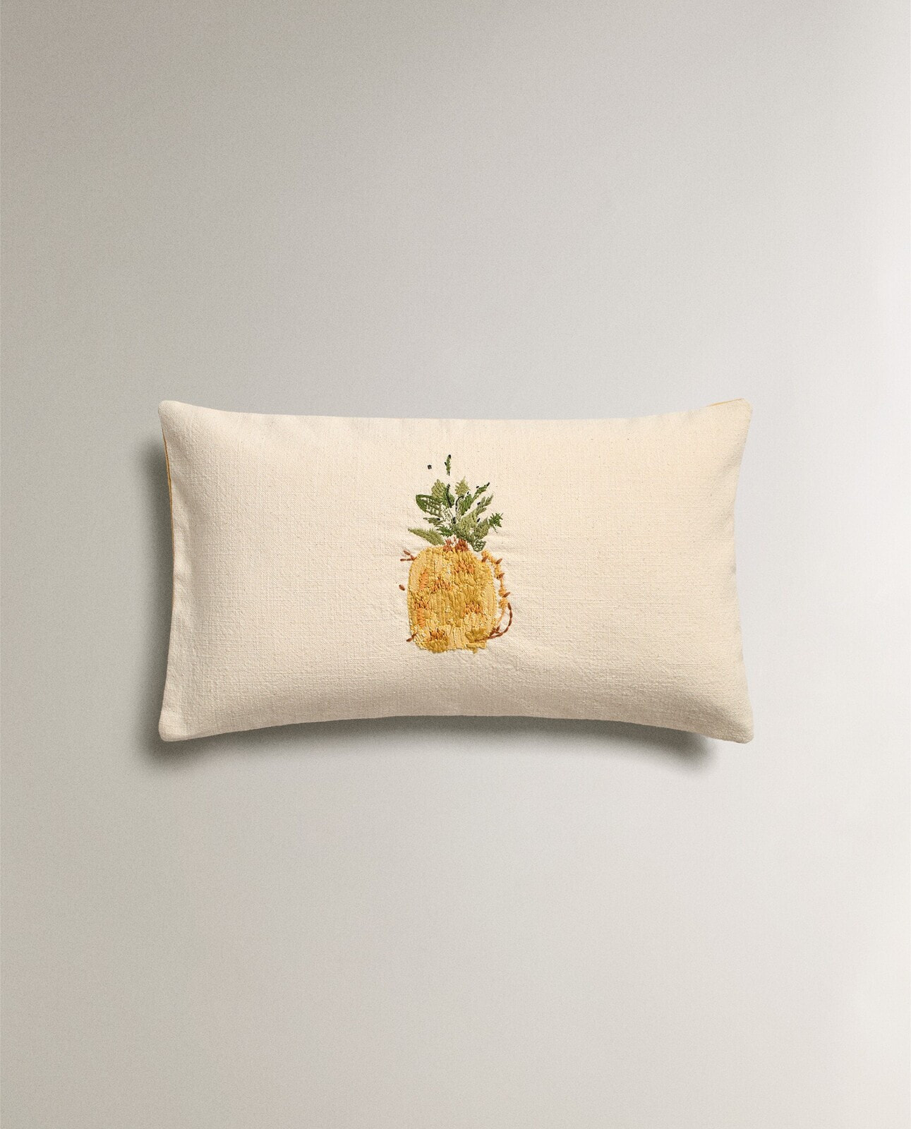 Pineapple cushion cover