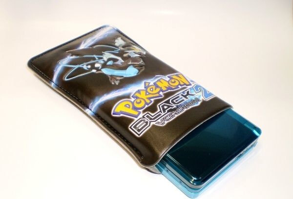 Nintendo Nintendo etui Pouch Black Kyurem (NIDP0591)