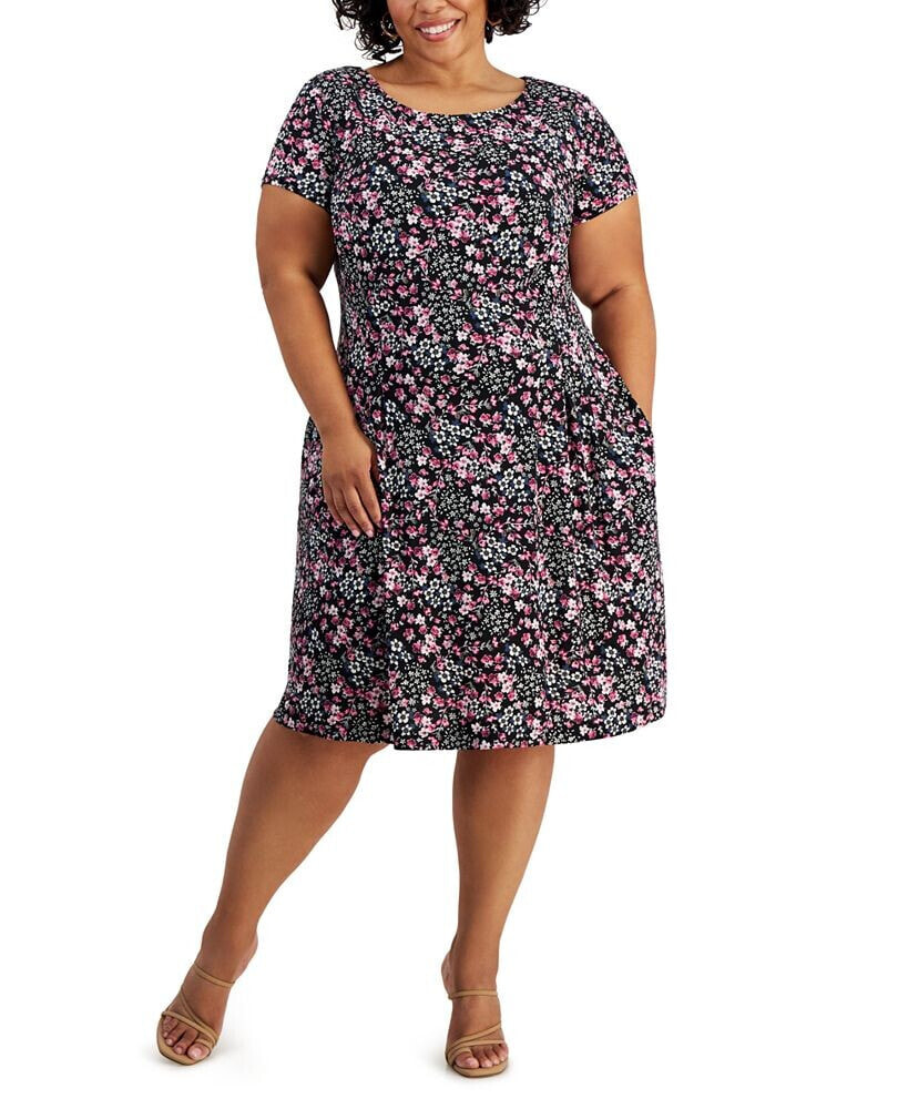 Connected plus Size Printed Fit & Flare Short-Sleeve Dress