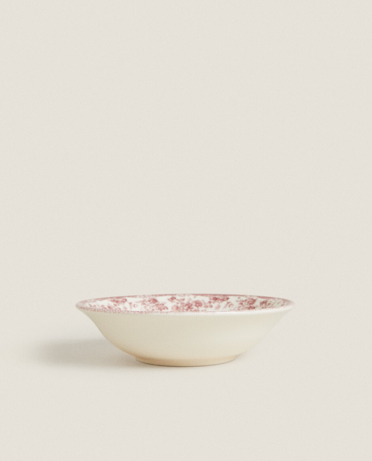 Floral earthenware bowl