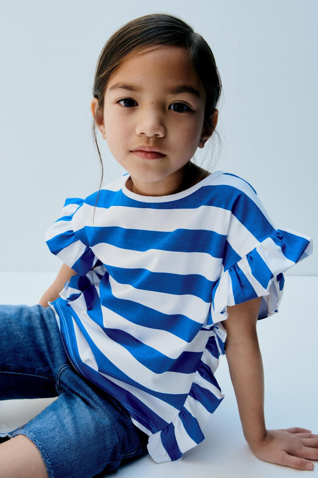 Striped t-shirt with ruffle trims