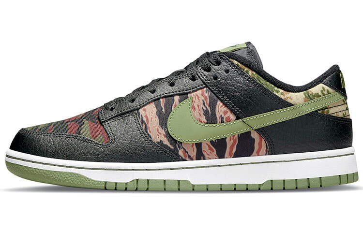 Nike Dunk Low SE 