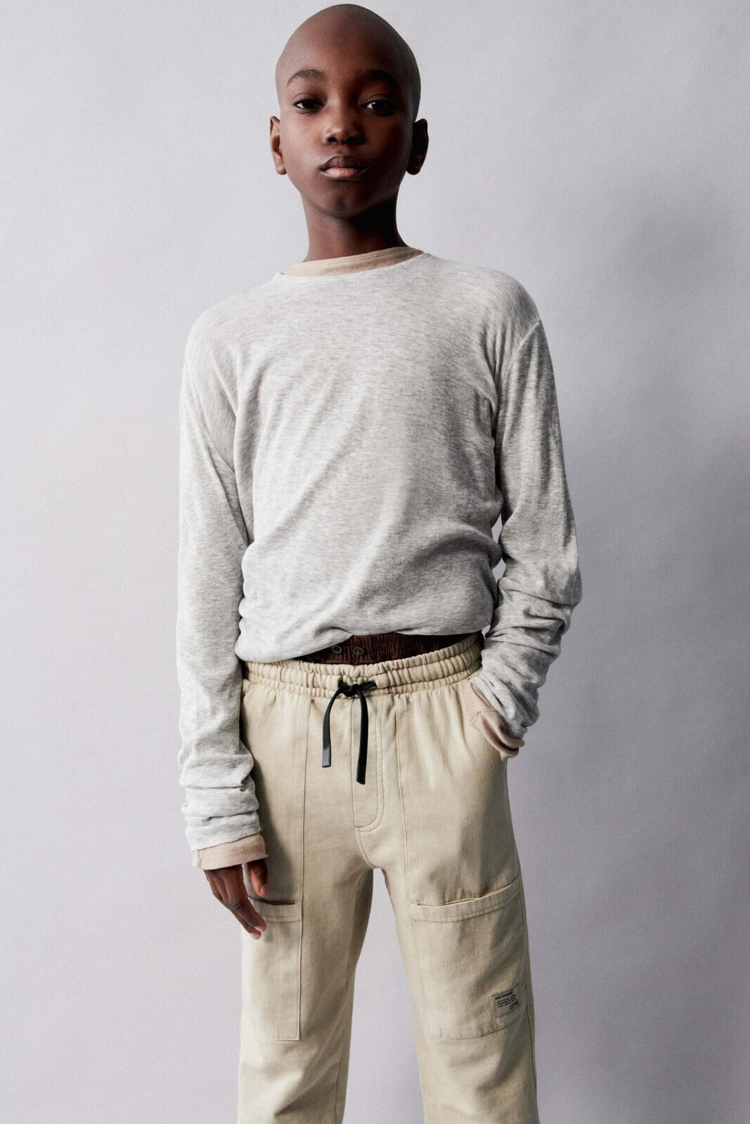 Plush trousers with zips