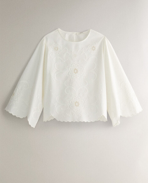 Embroidered cotton shirt