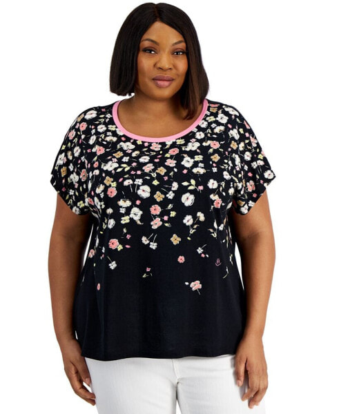 Plus Size Ditsy Doodle Printed Crewneck Top