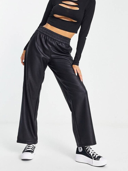 Only faux leather elasticated waist straight leg trousers in black