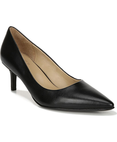 Everly Pumps