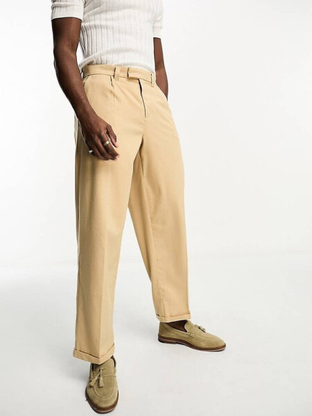 New Look relaxed pleat front trousers in camel