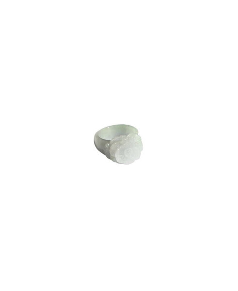 Rose — Off-white jade ring